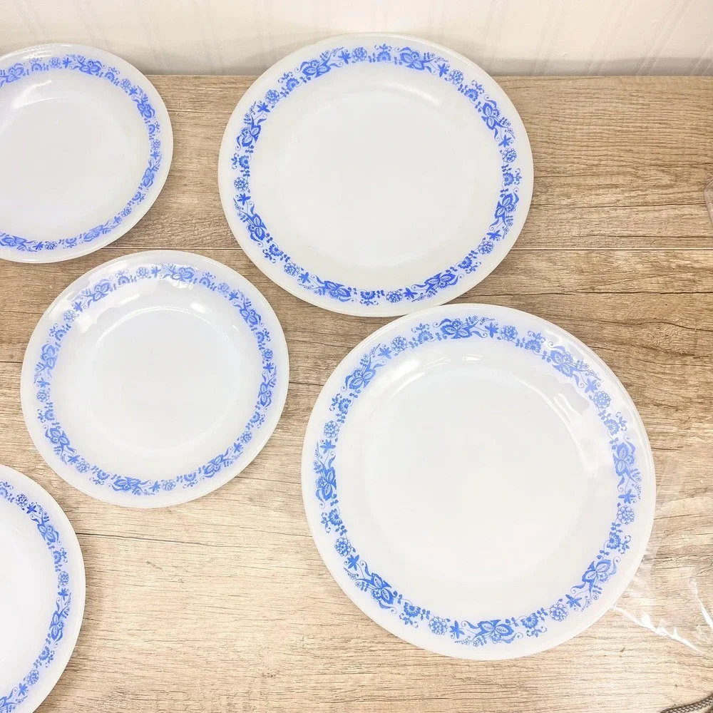 Vintage Floral Dessert Plates - Set of 6 -‎ Termo-Rey Blue Danube Flowers